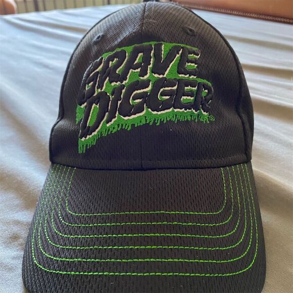 Monster Jam Grave Digger Snapback Cap Black Green Unisex Adjustable Hat - Picture 1 of 4